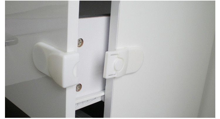 5 Pcs OF Lot  Cabinet Drawer Cupboard Refrigerator Toilet Door Closet Plastic Lock Baby Safety