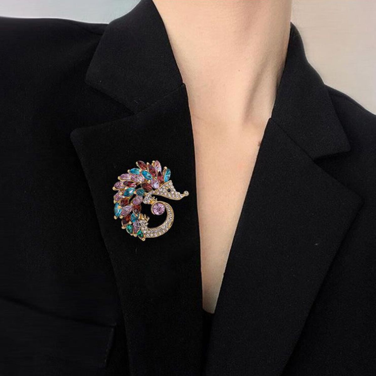 Small Exquisite Hedgehog Brooch Rhinestone Crystal Brooch
