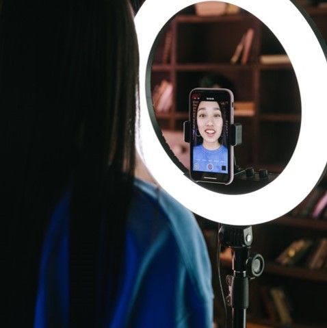 Automatic Led Ringlight With Stand And MIC & BT Remote