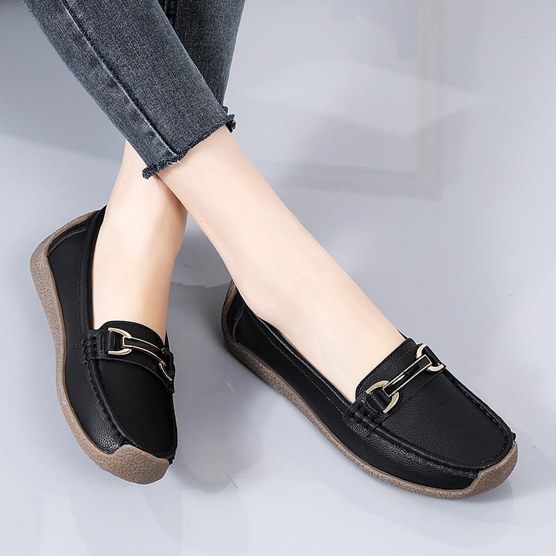 Women's Flat Shoes Versatile Women's Leather Shoes Spring Soft Sole Casual Shoes Plus Size Genuine