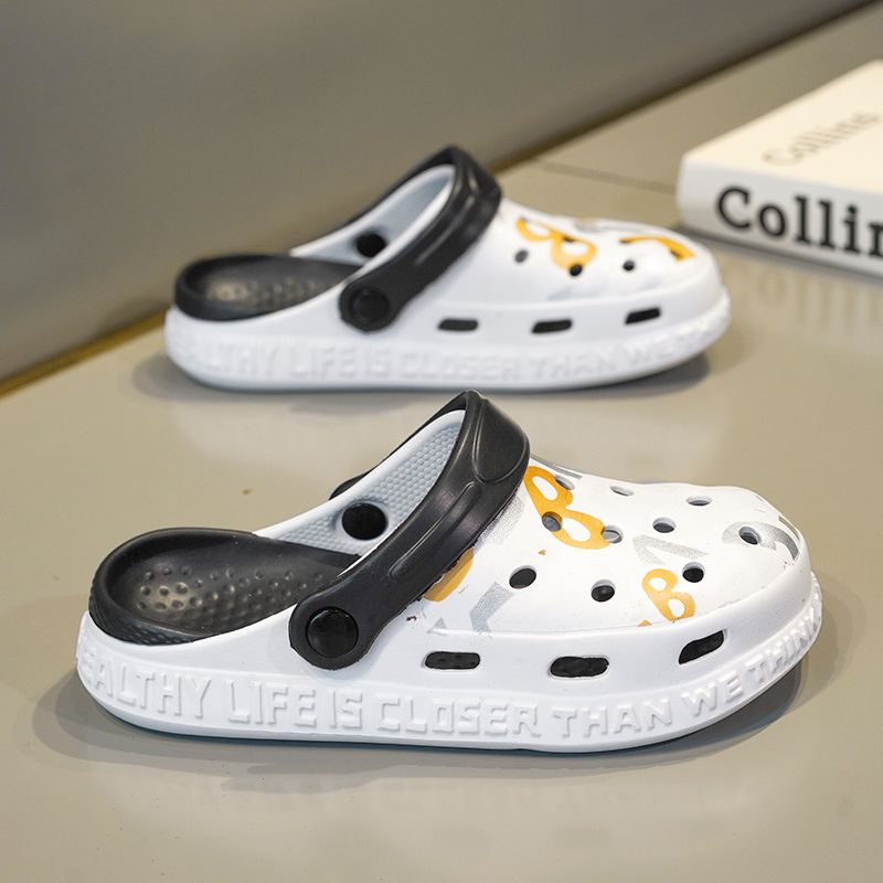 Kids Casual Shoes Unisex Sandals Clogs Mixed Color Letters Rubber Slippers Children Beach Shoes
