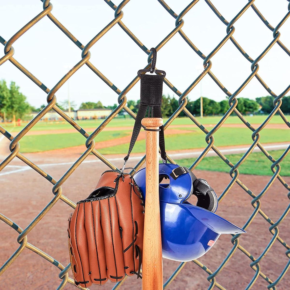 2Pcs Baseball Dugout Organizer Dugout Gear Hanger For