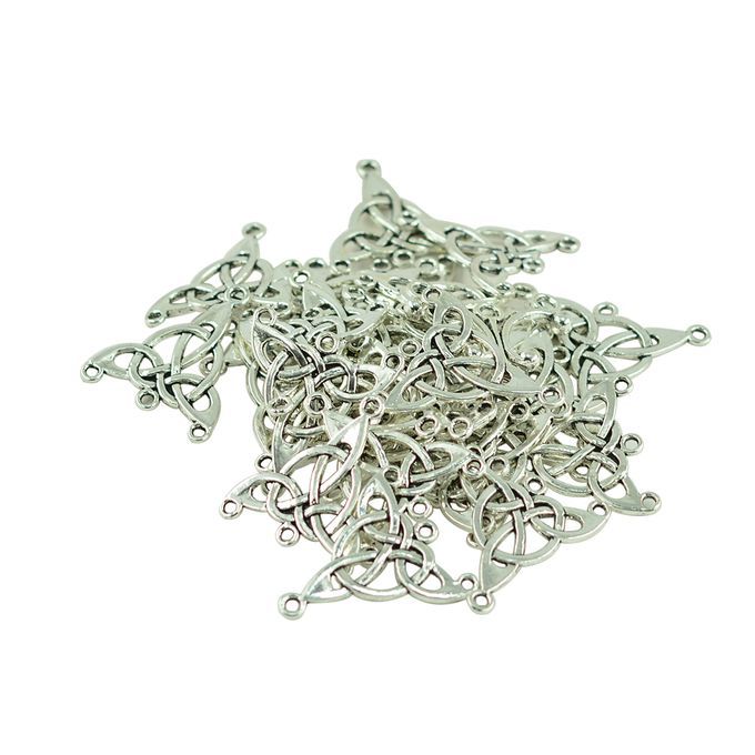 30Pcs Tibetan Silver Triangle Celtic Knot Charm Pendant Connectors DIY