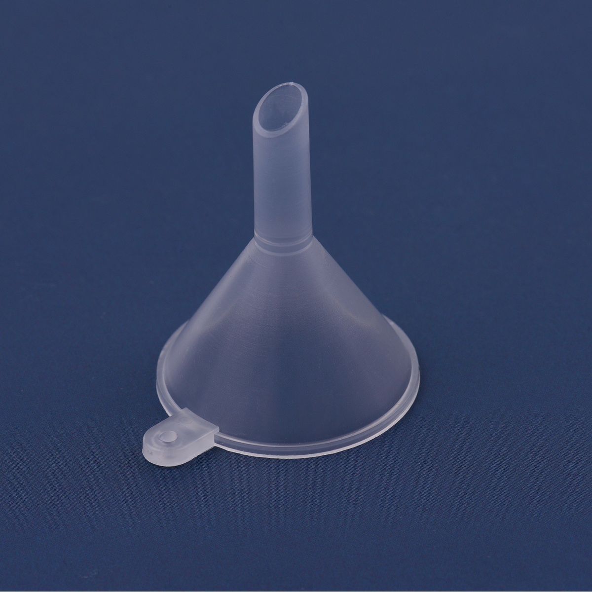 12pcs Mini Plastic Funnels Liquid Transfer Funnel
