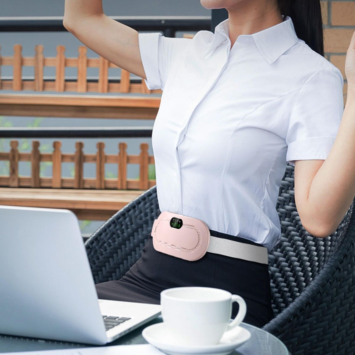Portable Cordless Heating Pad Belt Electric Vibrating Waist Belt Device for for Menstrual Cramps and Pelvic Pain Relief Waist Massager Stomach Belly Uterus Warming Belt 3 Heat Levels and 4 Massage Modes USB Rechargeable