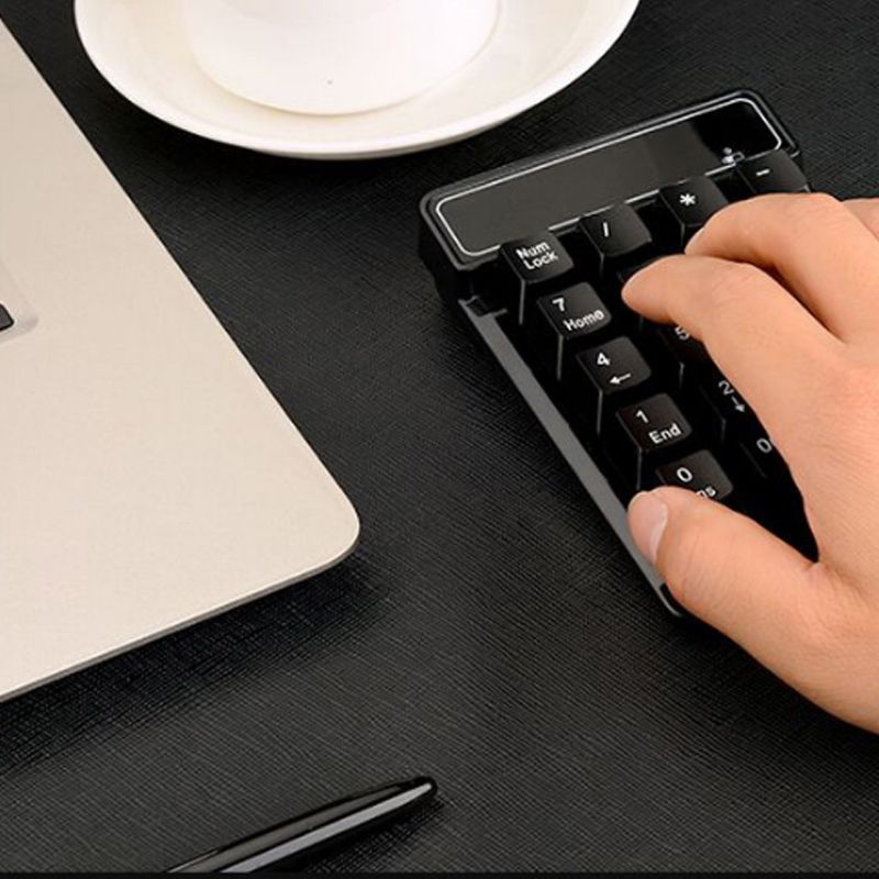 2.4GHz Mini USB Wireless Numeric Keypad 19 Keys Number Pad N