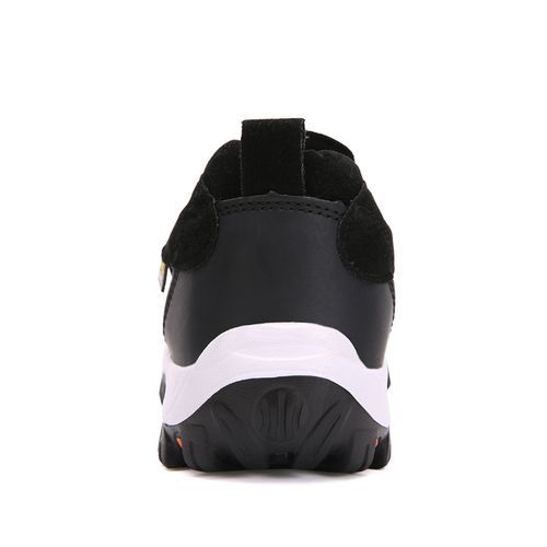 Suede Leather Hiking Shoes Men Sneakers EUR Size 39-48 Outdoor Mountain Climbing Shoes Non-slip Wear-resistant Shock Absorption Men Sports Sneakers Waterproof Hunting Shoes Black