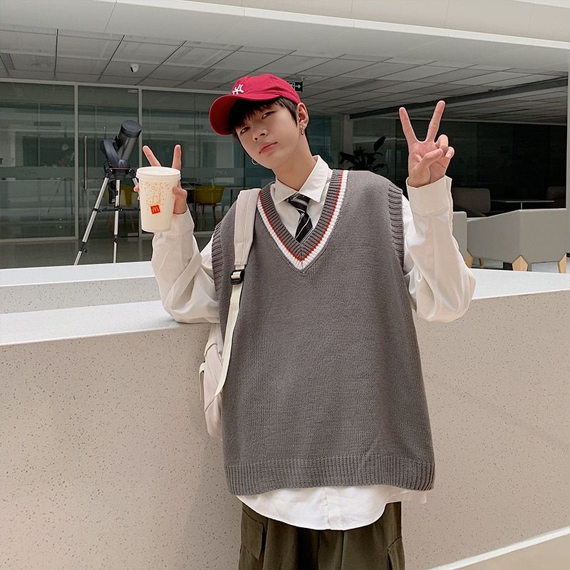 Men Sweater Vests Preppy Style V-neck Patchwork Knitwear Retro Classic Students