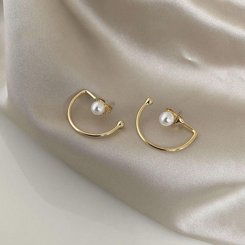 Classic Gold Color Geometric Stud Earrings Imitation Pearl Ear Stud for Women Elegant Jewelry