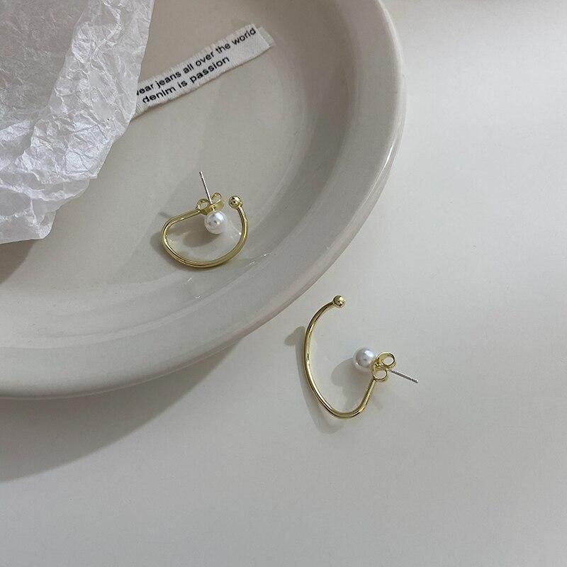 Classic Gold Color Geometric Stud Earrings Imitation Pearl Ear Stud for Women Elegant Jewelry