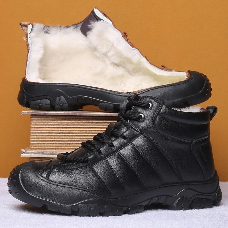 Protective and Wear-resistant Sole Man Boots