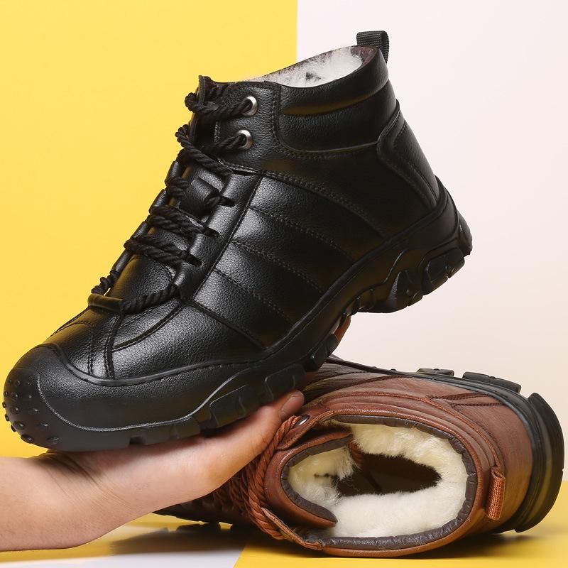 Protective and Wear-resistant Sole Man Boots