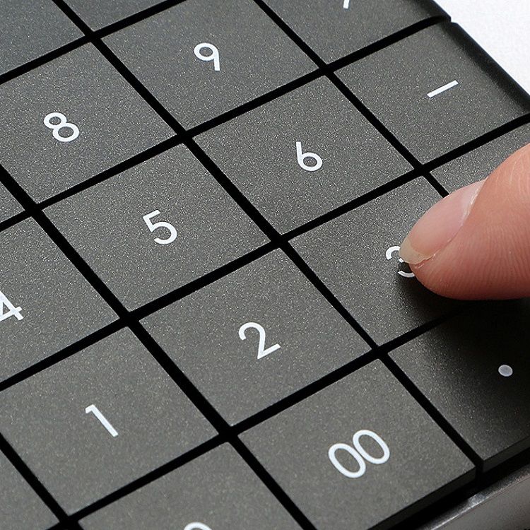 1589 Solar Large Button Calculator