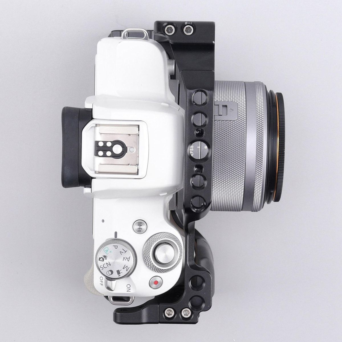 Professional DSLR Camera Cage Protective Case for Canon M50