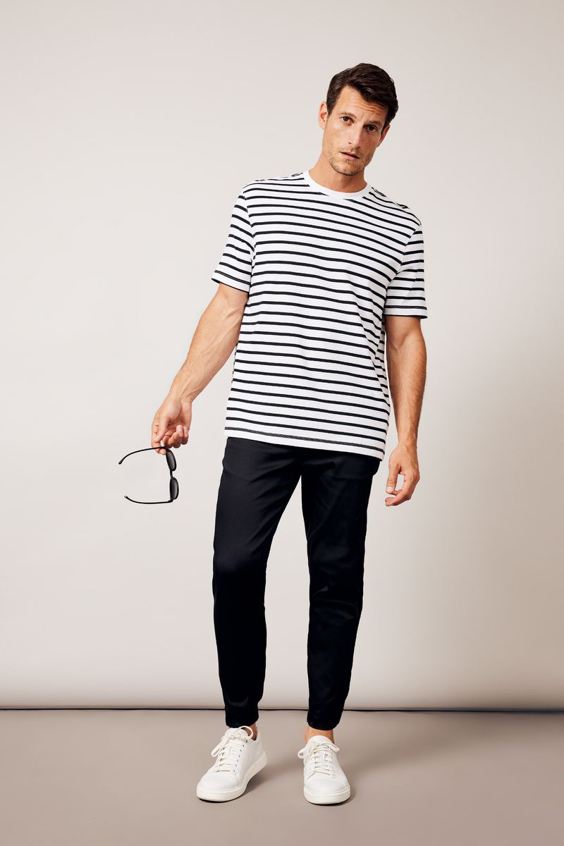 Man Smart Casual Regular Fit Crew Neck Short Sleeve Knitted T-Shirt - Indigo