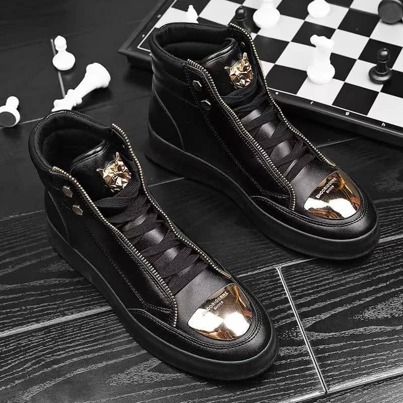 High-Top Quality Sneakers
