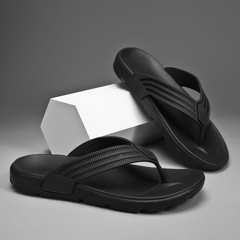 Ultra-Cool Shoes Men Sandals Black Flip Flops Summer Shoes Male All-Match Slippers Men Slides Outdoor Beach Shoes Casual Fashion High Quality Anti-Slip Bathroom Shoes Home Slippers