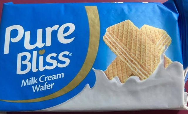 Milk Cream Wafers - 12 Pieces