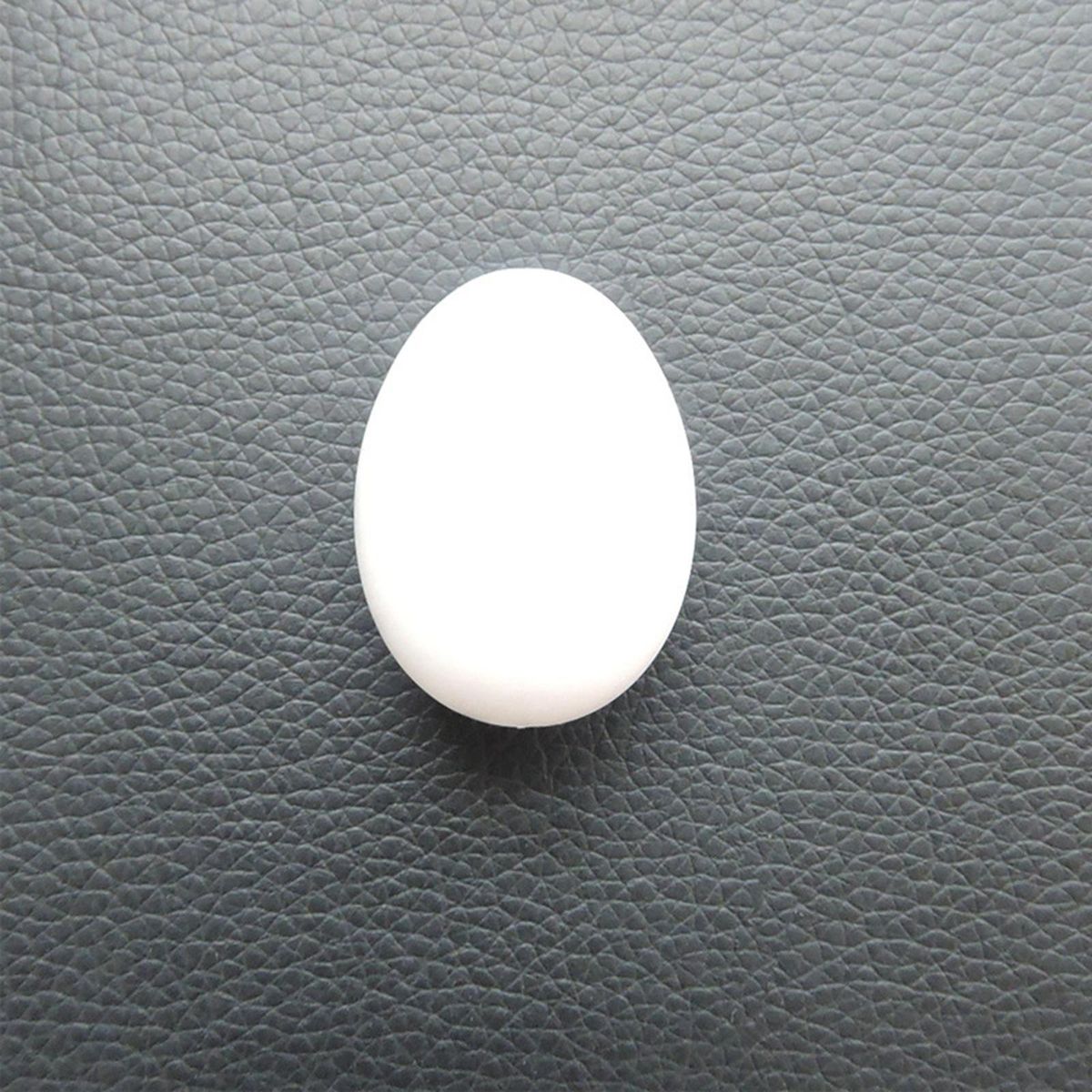 50 Pieces Solid Plastic Pigeon Eggs Dummy Simulation  False White
