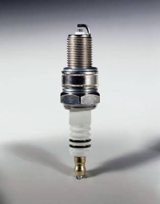 GENERATOR PLUG -1pc