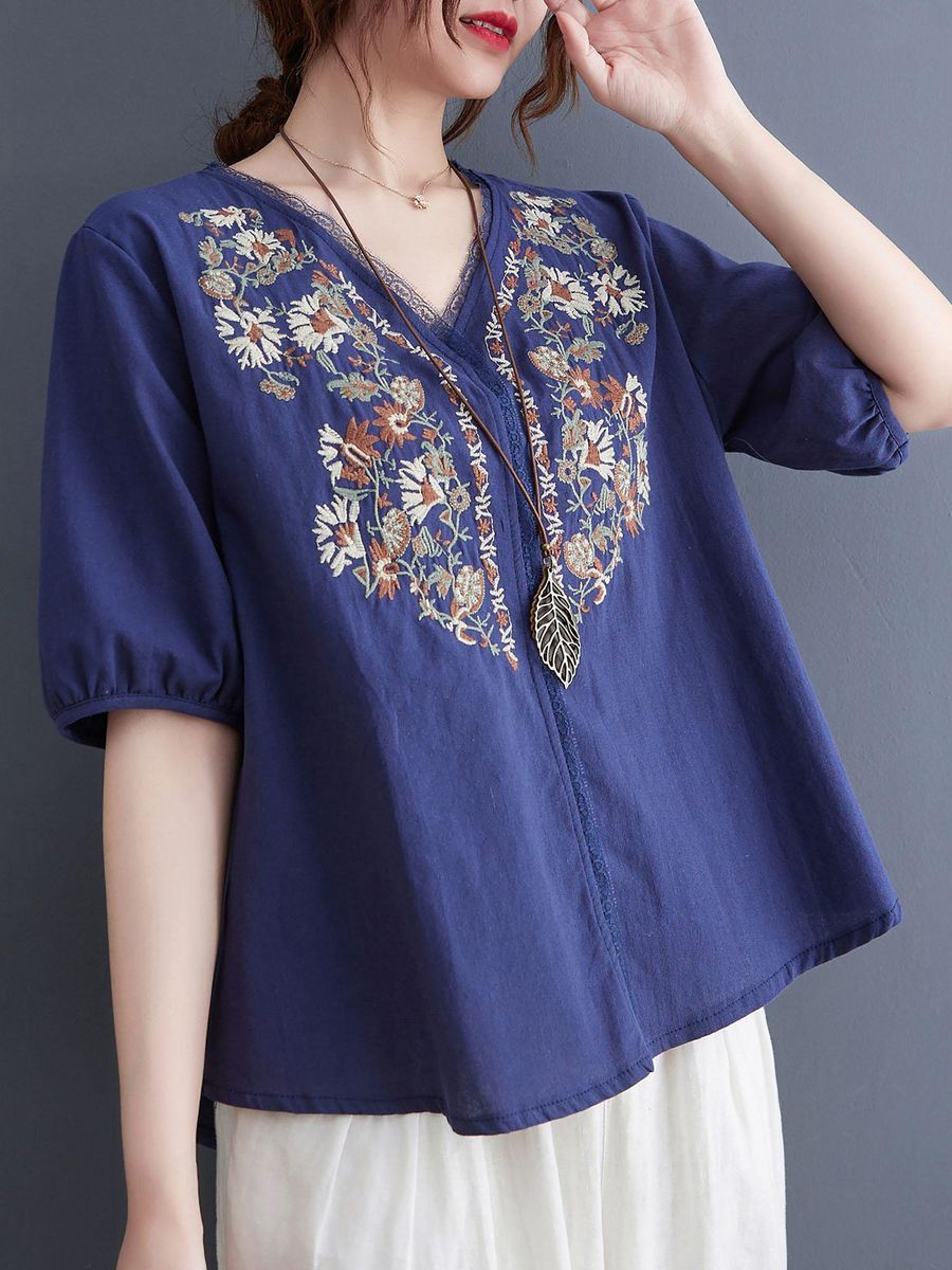 Women Loose Blouse Embroidery Half Sleeved Plus Size Vintage Holiday T-Shirts
