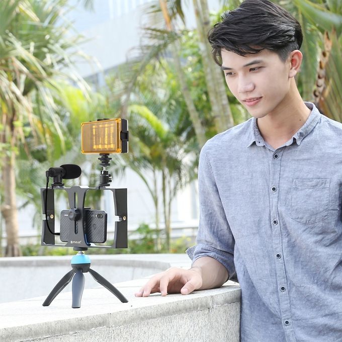 4 In 1 Vlogging Live Broadcast LED Selfie Light Smartphone Video Rig Kits With Microphone + Tripod Mount + Cold Shoe Tripod Head