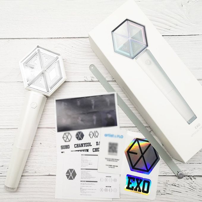 Three Generations   E Sti Ks Su Ort Sti K Glow Sti K Hand Light Fluores Ent Sti Ks Fluores Ent Rod Toy Gi S Fans Gift-silver