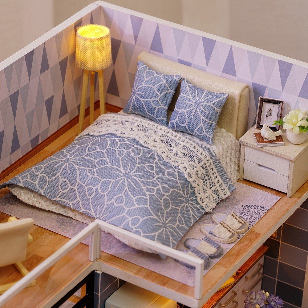 DIY Miniature Loft Dollhouse Kit Lifelike Mini 3D Wooden