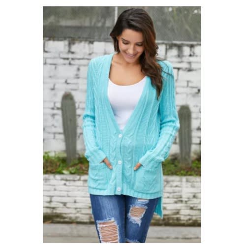 The Deep V Front Cable Sweater - Blue Button
