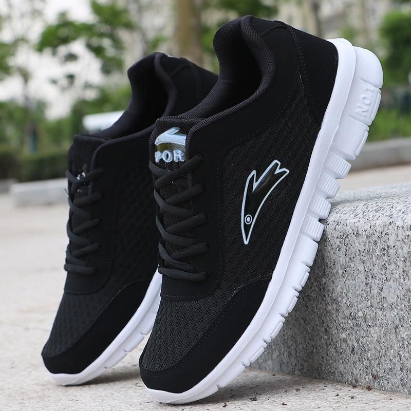 Summer mesh shoes large men's shoes breathable sports shoes students light running shoes deodorant