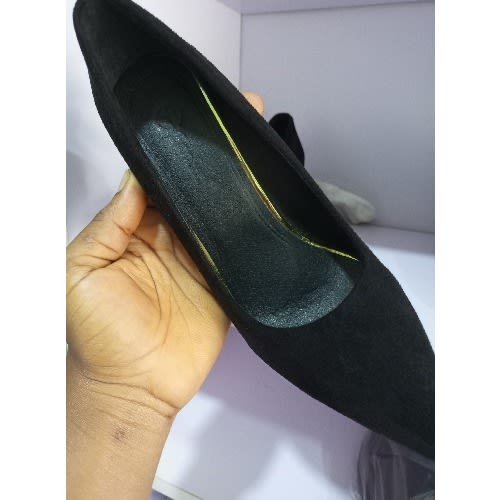 Ladies Black Heel Shoe