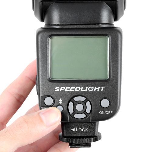 TRIOPO TR - 960ll Camera Flashlight Speedlite With LCD Screen