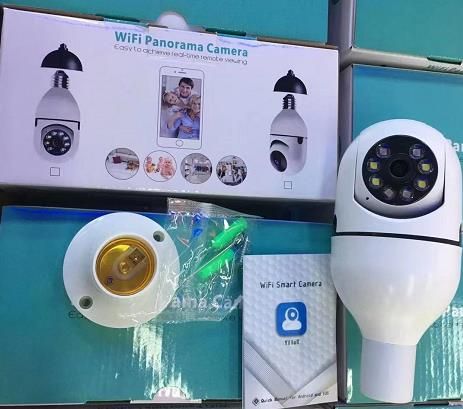 1080P HD E27 WiFi IP PTZ Surveillance Camera
