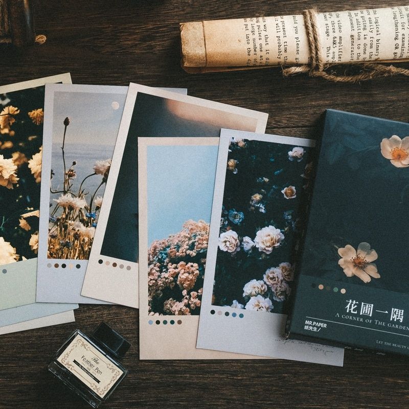 30 Pcs Set A Corner Of The Garden Art Postcard Retro Flower