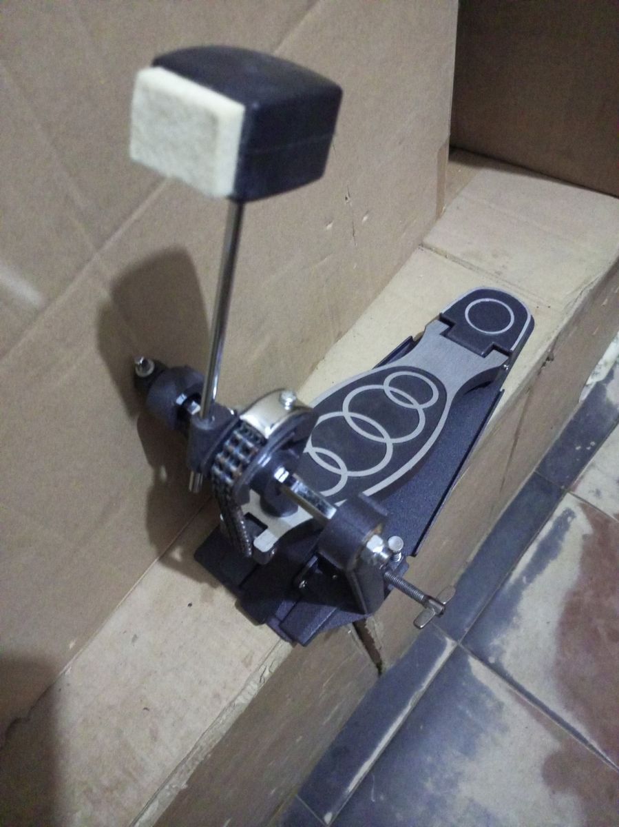 Bass Drum Pedal Kick