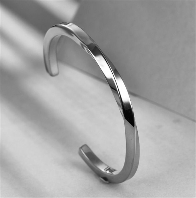 Vintage Stainless Steel Bangle For Men Women Mobius Twisted Cuff