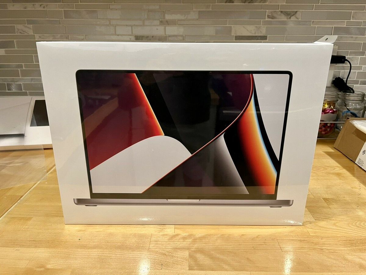 MacBook Pro 16" M1 Pro Chip 16GB RAM, 1TB (2021 Model) Gray