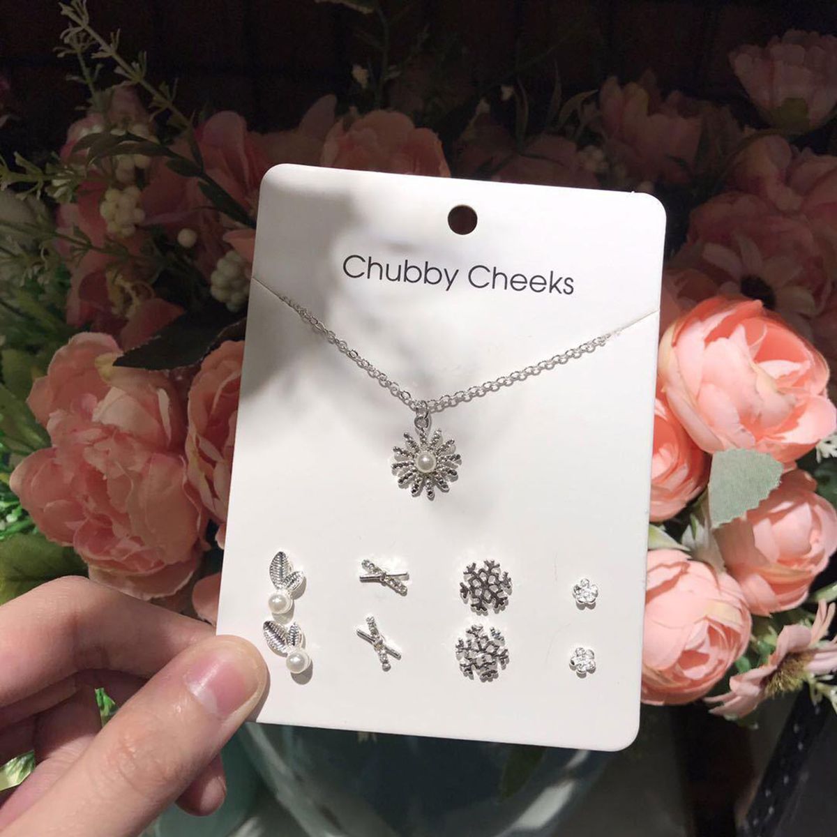 Earring Popular Sweet Collarbone Necklace Earring Set Gift