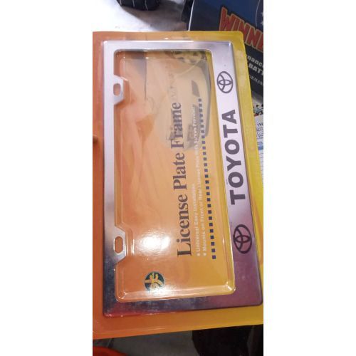 FANCY TOYOTA PLATE NUMBER FRAME