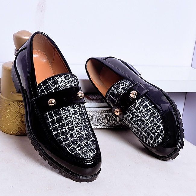 NEW SHINING  STONE POINT DESIGNER SHOE BLACK