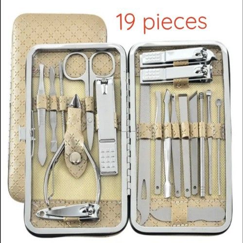 Manicure Sets Nail Cutter 19 Pieces