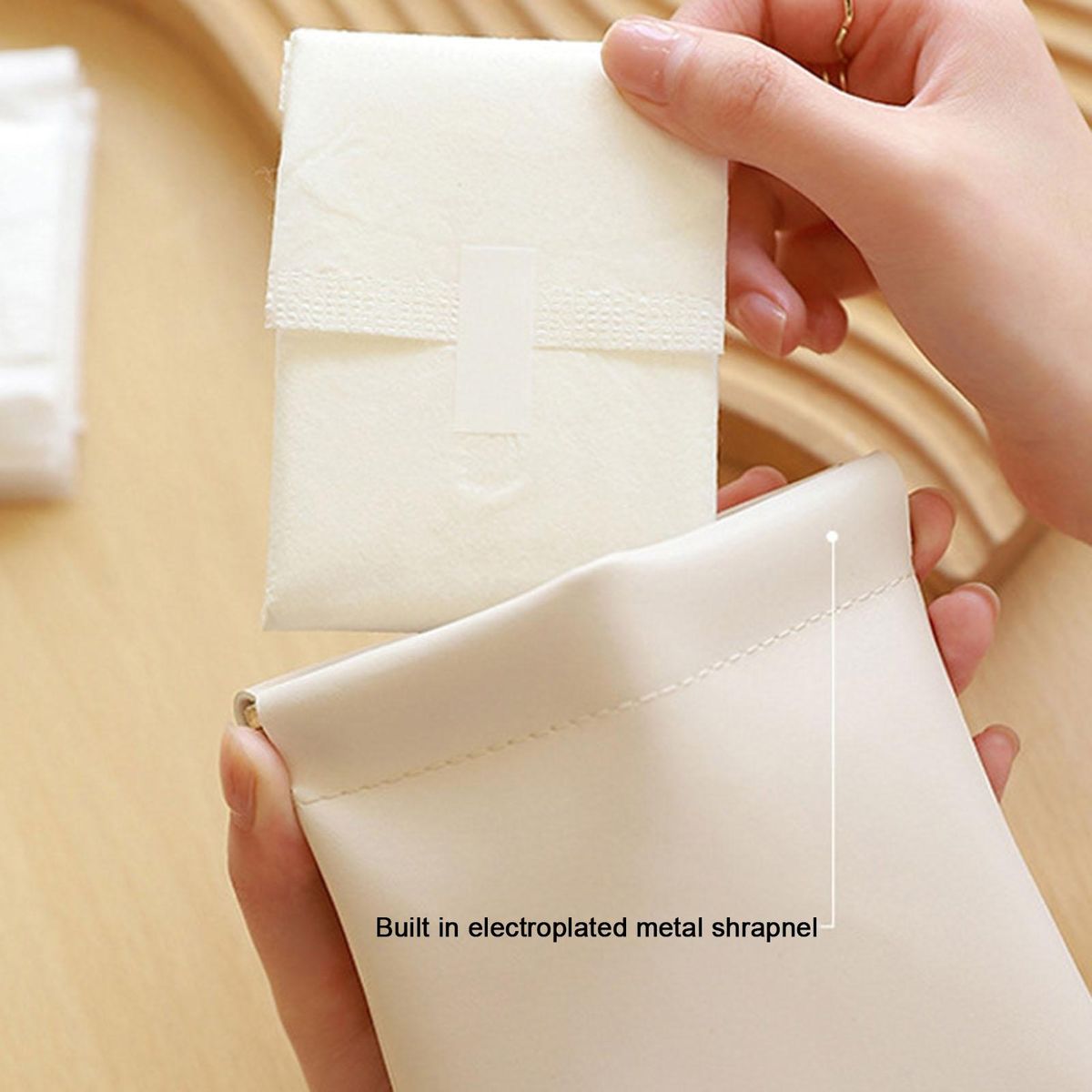 Lipstick Storage Bag Chic Mini Waterproof Cosmetic Bag with for Makeup White