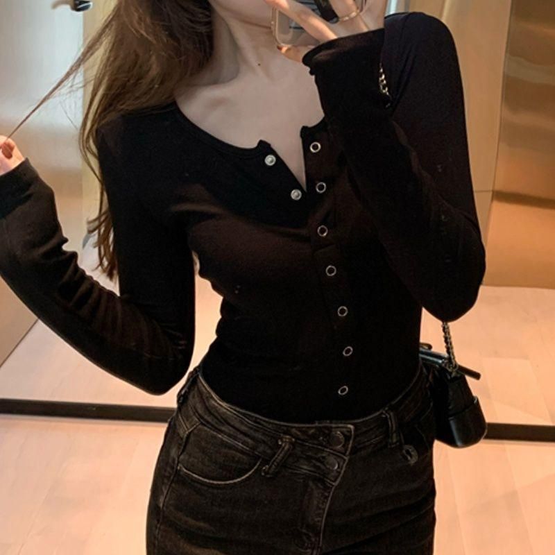 Women's Long-Sleeved T-shirt Autumn and Winter Pullover Single-Breasted Slimming Versatile High Waist Short Bottoming Shirt Women's Sneaky Design V-neck Top