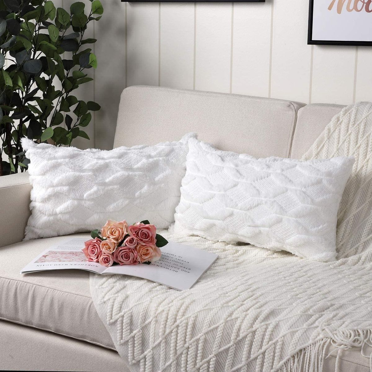 2Pcs Soft Plush Decorative Cushion Covers Luxury Style