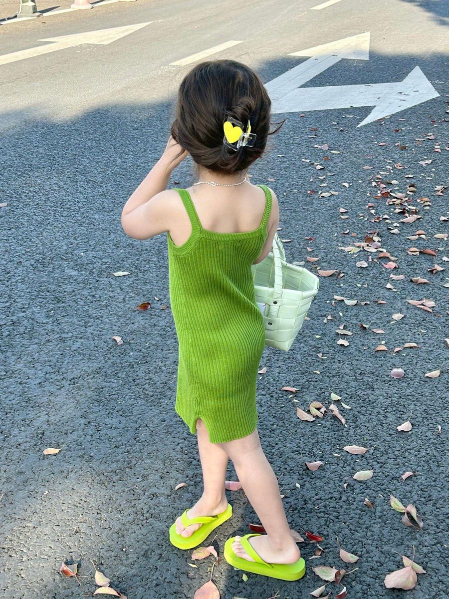 Girls' Knitted Dress 2023 Summer New Children 2-7 Years Old Korean Style Slim Fit Dress Children's Vest Dress