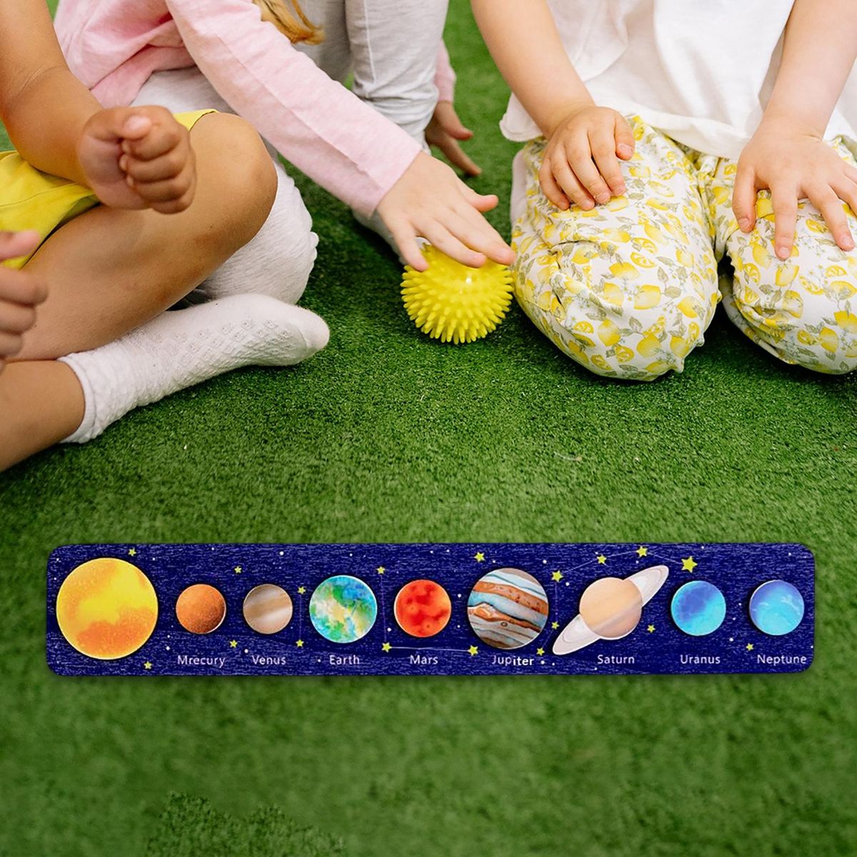 2pcs Solar  Puzzle Playing Educational