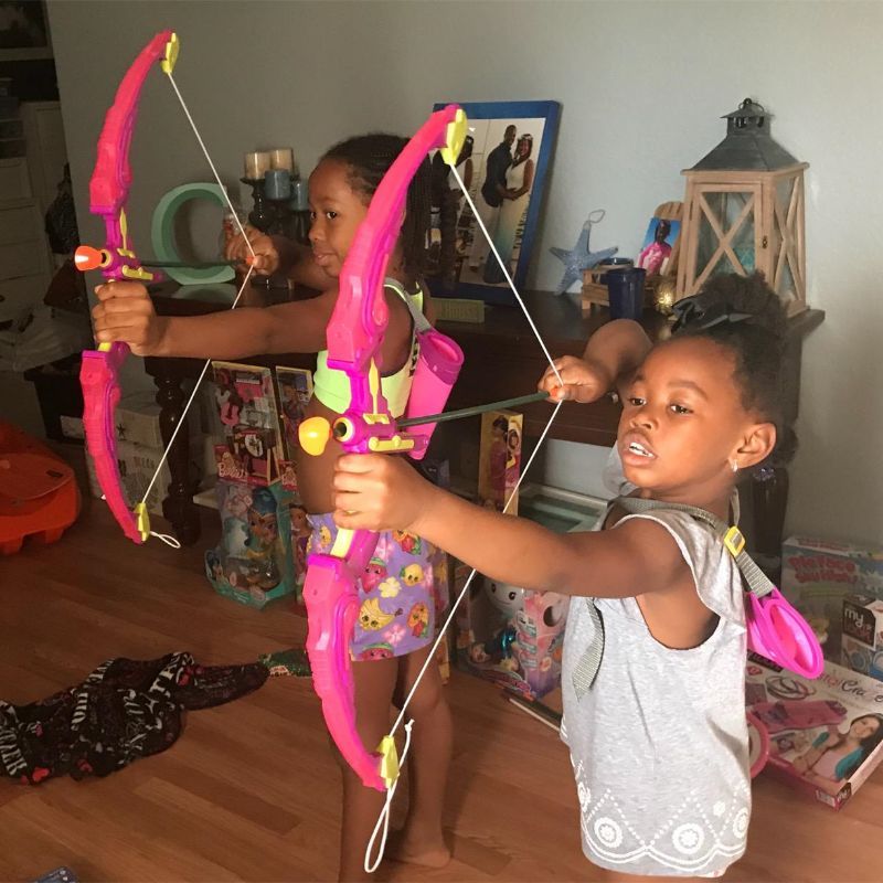 Light Up Archery Bow And Arrow Toy Set For Boys Girls With 3 Suction Cup Arrows Wonderful Creative Gifts Presents