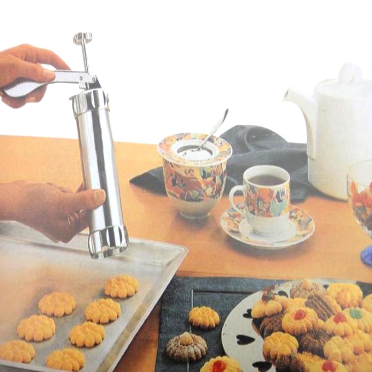 Cookie Press Gun Kit Pastry Press Set With 20 Discs And 4