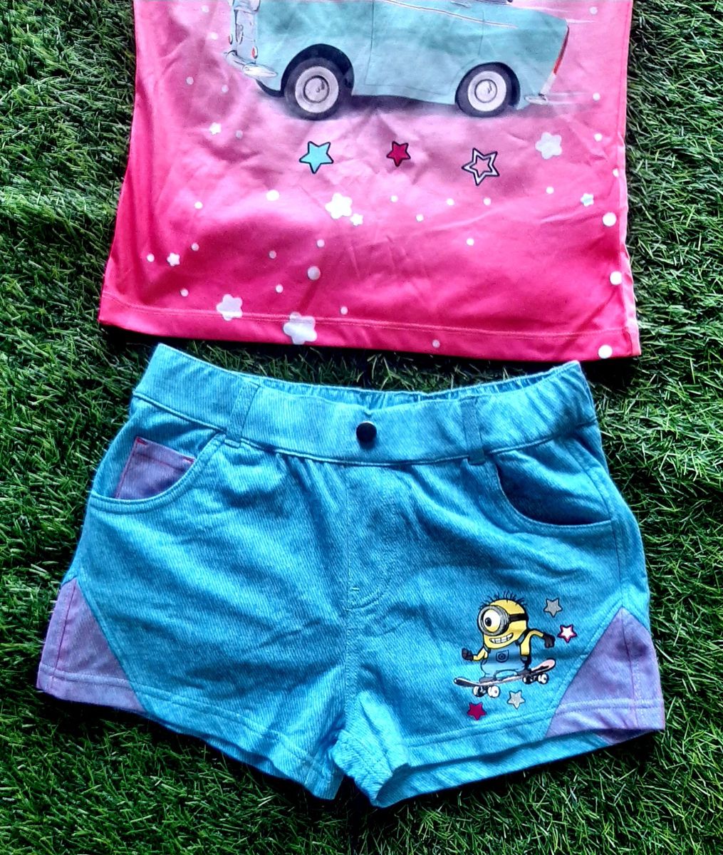 Girls Despicable Me 2 Piece Casual Short/Top Set