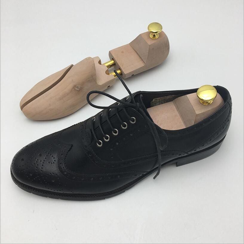 2PCS  Twin Tube Shoes Last Zead Pine Wood Footwear Styling Anti-Wrinkle Adjustable Shoe Shaper Men's Shoe Tree C-166